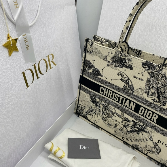 SOLD!!!Brand New Authentic Christian Dior Book Tote Large - Picture 11 of 15